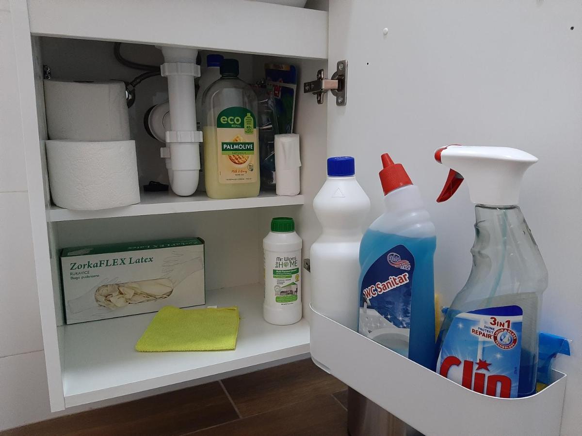 Apartman Viaggio Sremska Mitrovica Exterior foto